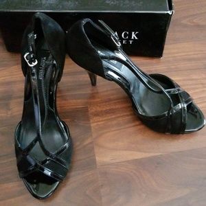 White house black Market black heels